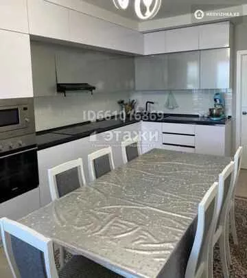 4-комнатная квартира, этаж 10 из 12, 145 м²