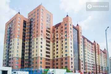 4-комнатная квартира, этаж 3 из 12, 180 м²