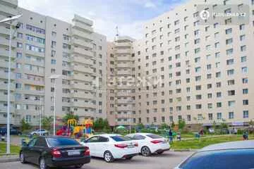 2-комнатная квартира, этаж 2 из 10, 64 м²