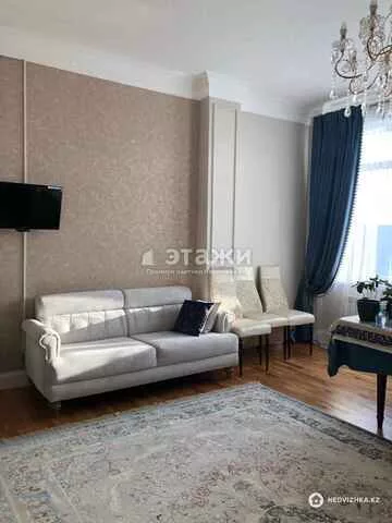 4-комнатная квартира, этаж 10 из 13, 102 м²