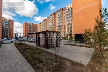 77.5 м², 3-комнатная квартира, этаж 2 из 9, 78 м², изображение - 1