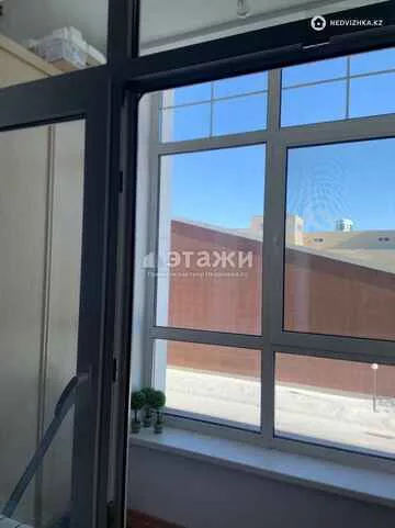 3-комнатная квартира, этаж 2 из 8, 88 м²