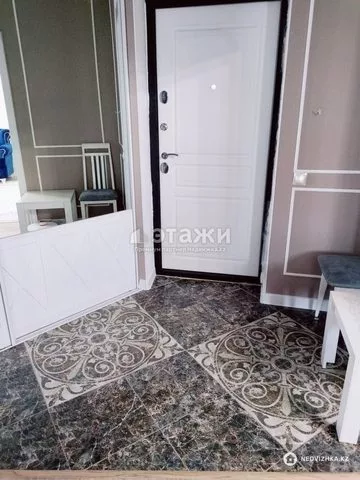 3-комнатная квартира, этаж 9 из 12, 96 м²