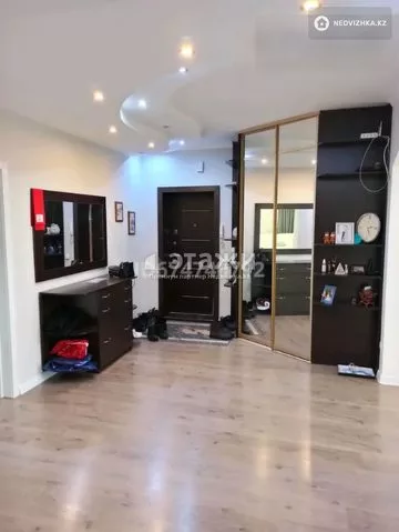 3-комнатная квартира, этаж 5 из 6, 117 м²