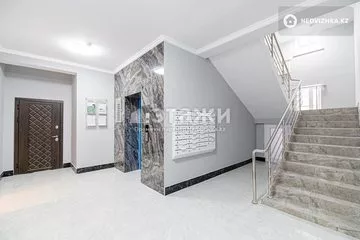 2-комнатная квартира, этаж 4 из 9, 63 м²