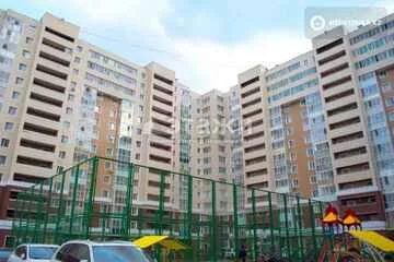 2-комнатная квартира, этаж 4 из 13, 56 м²