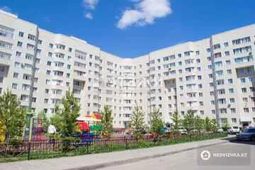 2-комнатная квартира, этаж 9 из 9, 52 м²