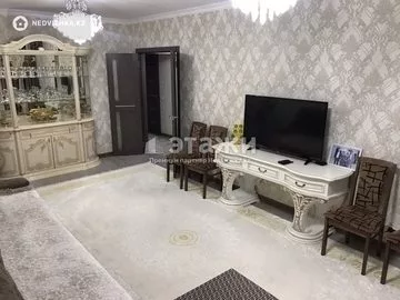 3-комнатная квартира, этаж 11 из 12, 90 м²