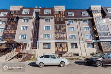 2-комнатная квартира, этаж 3 из 5, 59 м²