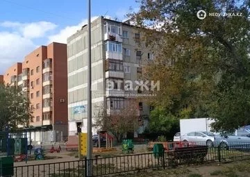 1-комнатная квартира, этаж 4 из 6, 35 м²