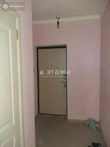 2-комнатная квартира, этаж 3 из 13, 77 м²