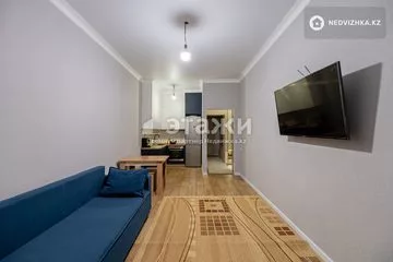 2-комнатная квартира, этаж 1 из 9, 48 м²