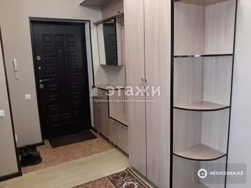 64 м², 2-комнатная квартира, этаж 1 из 9, 64 м², изображение - 1