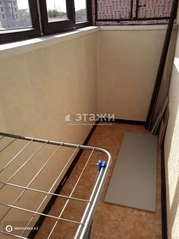2-комнатная квартира, этаж 1 из 9, 64 м²