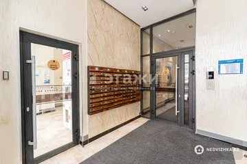 2-комнатная квартира, этаж 3 из 12, 68 м²