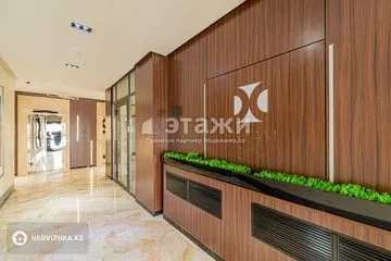 2-комнатная квартира, этаж 3 из 12, 68 м²