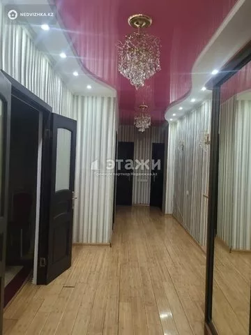 3-комнатная квартира, этаж 1 из 14, 100 м²
