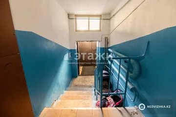 3-комнатная квартира, этаж 4 из 6, 70 м²