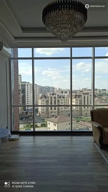 3-комнатная квартира, этаж 9 из 10, 115 м²