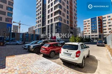 2-комнатная квартира, этаж 9 из 9, 66 м²
