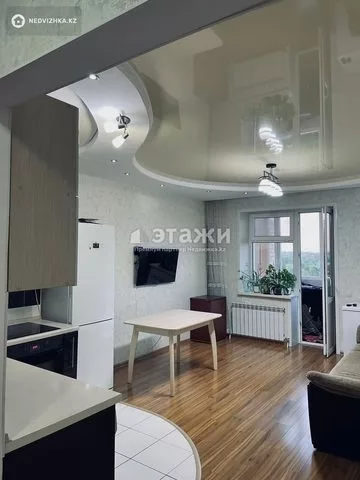 2-комнатная квартира, этаж 8 из 17, 69 м²