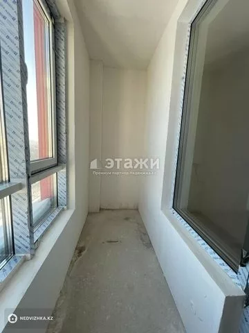 4-комнатная квартира, этаж 8 из 9, 142 м²