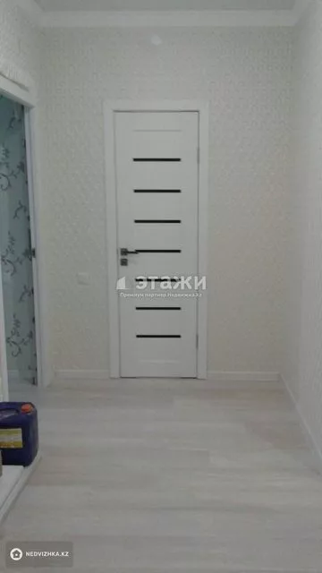 2-комнатная квартира, этаж 14 из 17, 64 м²