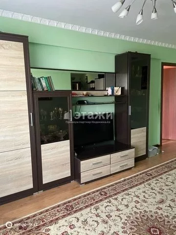 3-комнатная квартира, этаж 5 из 5, 62 м²