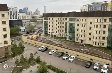 3-комнатная квартира, этаж 6 из 6, 147 м²