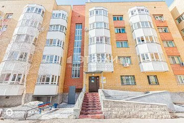 1-комнатная квартира, этаж 4 из 5, 28 м²