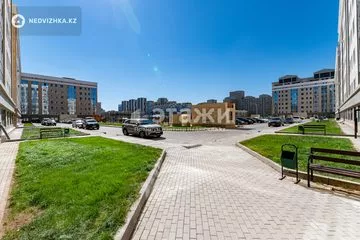 1-комнатная квартира, этаж 11 из 12, 49 м²