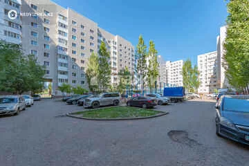 1-комнатная квартира, этаж 2 из 10, 43 м²