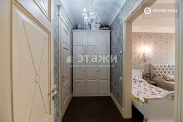 3-комнатная квартира, этаж 3 из 6, 128 м²