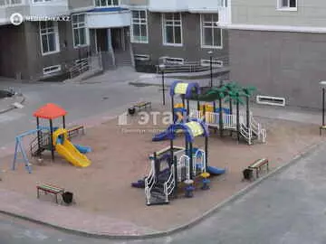 2-комнатная квартира, этаж 8 из 10, 65 м²
