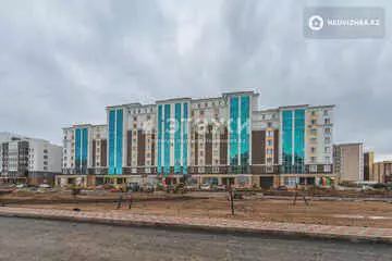 2-комнатная квартира, этаж 3 из 10, 39 м²