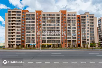 1-комнатная квартира, этаж 9 из 10, 49 м²