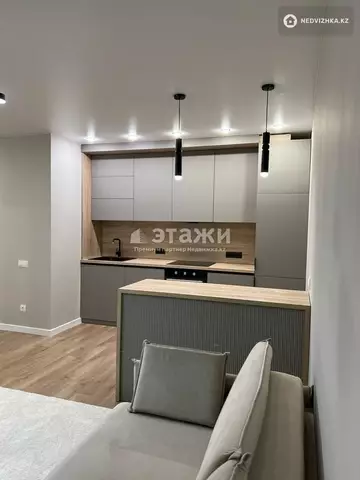 1-комнатная квартира, этаж 14 из 16, 40 м²