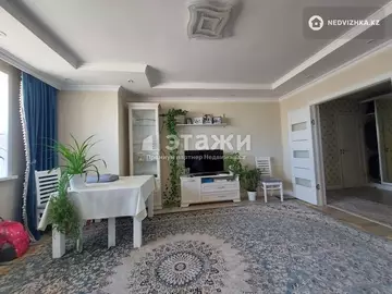 2-комнатная квартира, этаж 9 из 9, 71 м²