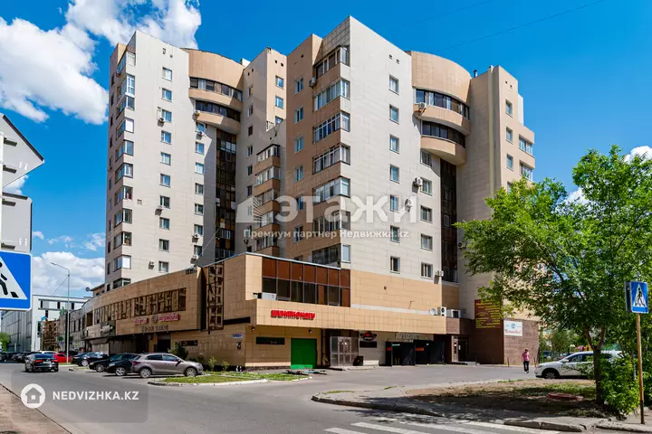 165 м², 4-комнатная квартира, этаж 3 из 17, 165 м², изображение - 1