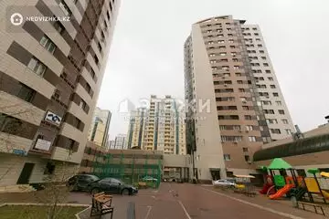 242.2 м², 4-комнатная квартира, этаж 19 из 20, 242 м², изображение - 34