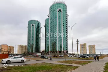 1-комнатная квартира, этаж 8 из 22, 34 м²