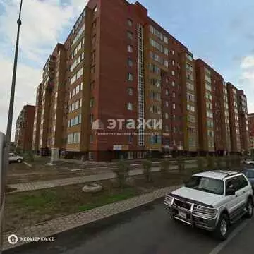 63 м², 3-комнатная квартира, этаж 2 из 9, 63 м², изображение - 2