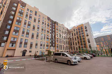 56 м², 2-комнатная квартира, этаж 2 из 10, 56 м², изображение - 1