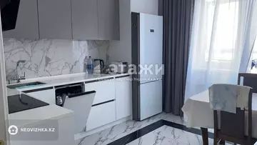 3-комнатная квартира, этаж 8 из 12, 89 м²