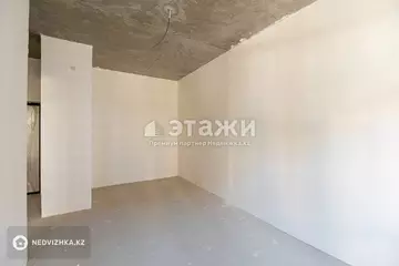 1-комнатная квартира, этаж 3 из 16, 36 м²