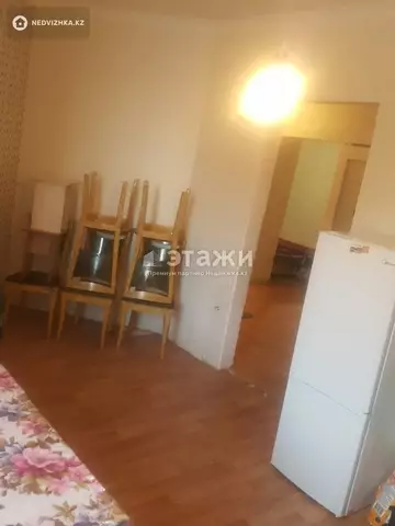 2-комнатная квартира, этаж 7 из 14, 77 м²