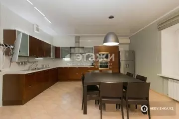 230 м², 4-комнатная квартира, этаж 2 из 3, 230 м², изображение - 4