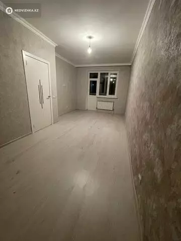 1-комнатная квартира, этаж 4 из 9, 37 м²