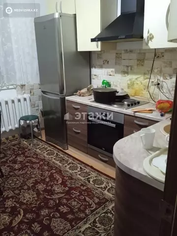 3-комнатная квартира, этаж 4 из 5, 70 м²