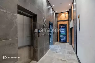 3-комнатная квартира, этаж 15 из 19, 56 м²